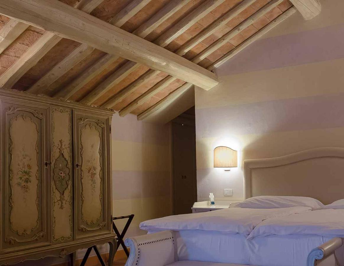 Villa Morneto Vignale Esterno foto