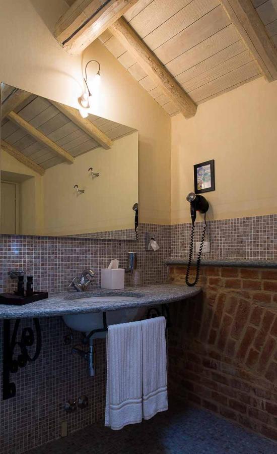 Villa Morneto Vignale Esterno foto