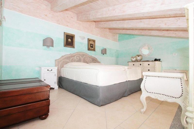 Villa Morneto Vignale Esterno foto