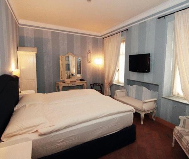 Villa Morneto Vignale Esterno foto